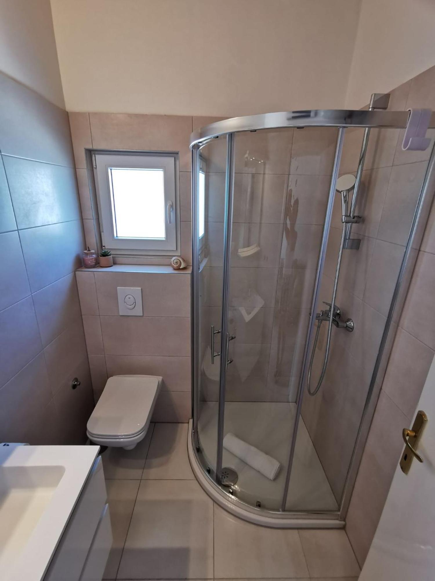 Apartmani Vana 1 Tribalj Exteriör bild